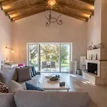 Astarte Villas - Anantara Villa With Pool