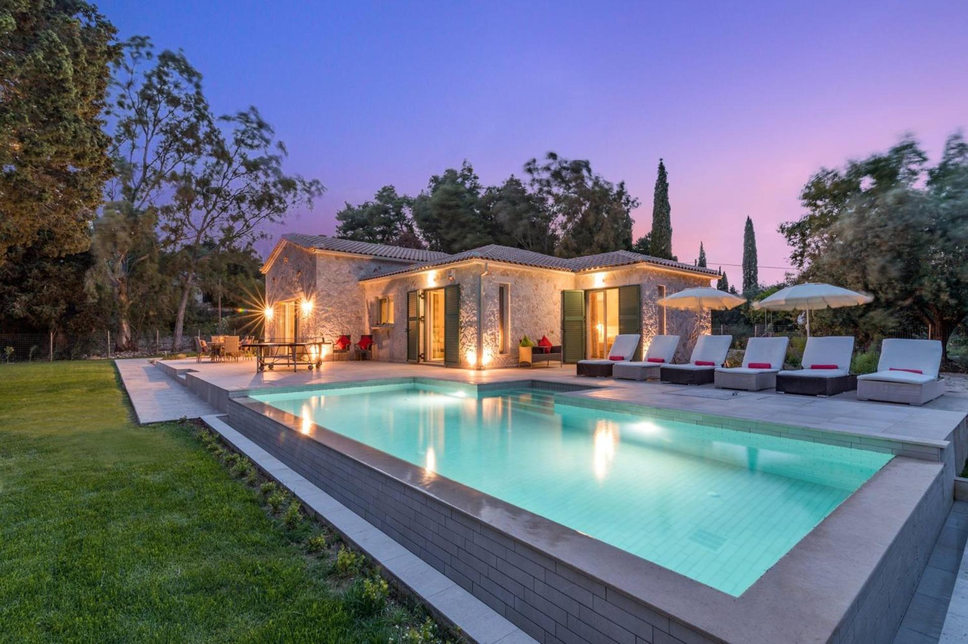 Villa Astarte - Anantara With Pool