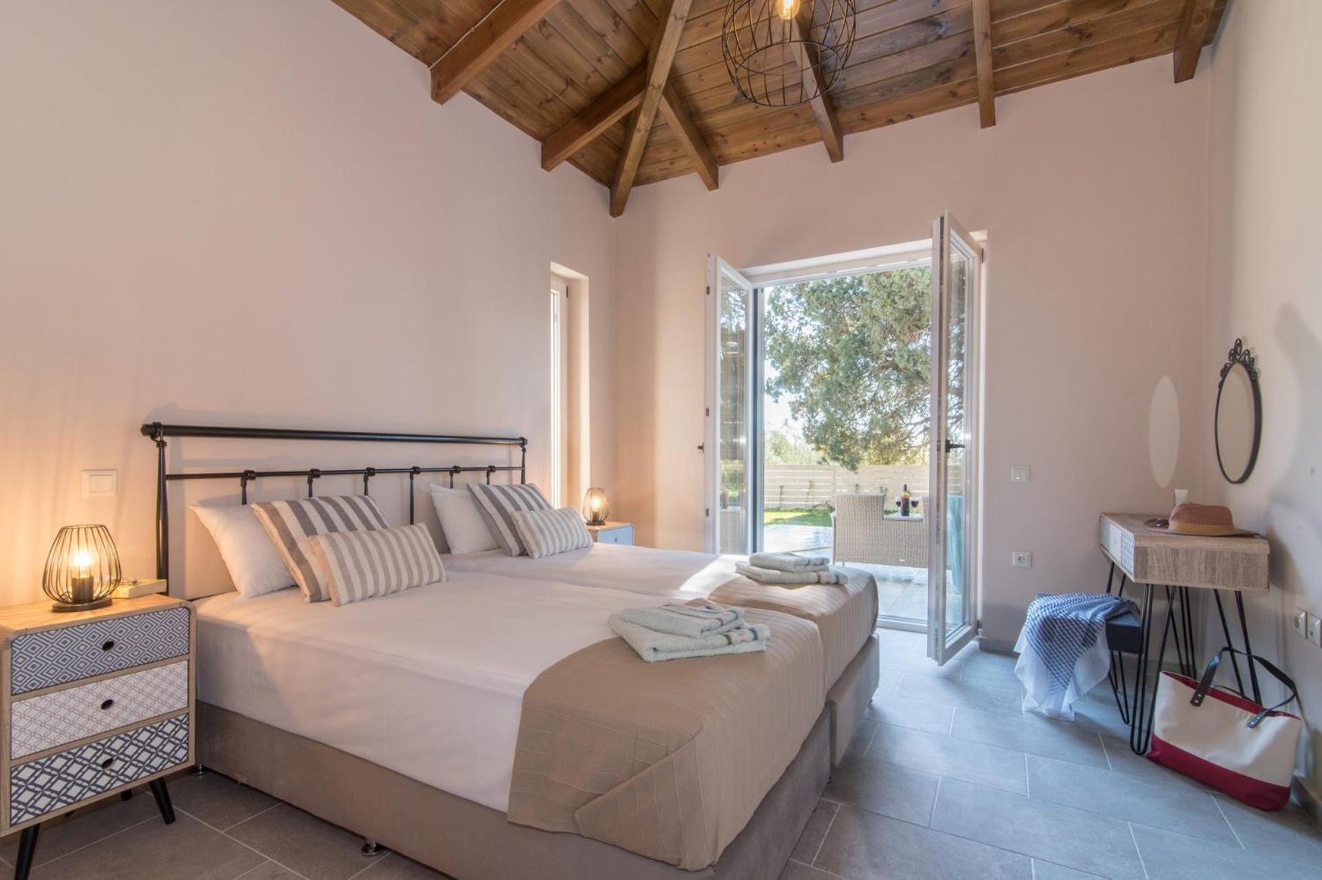 Astarte - Anantara With Pool Villa Argassi