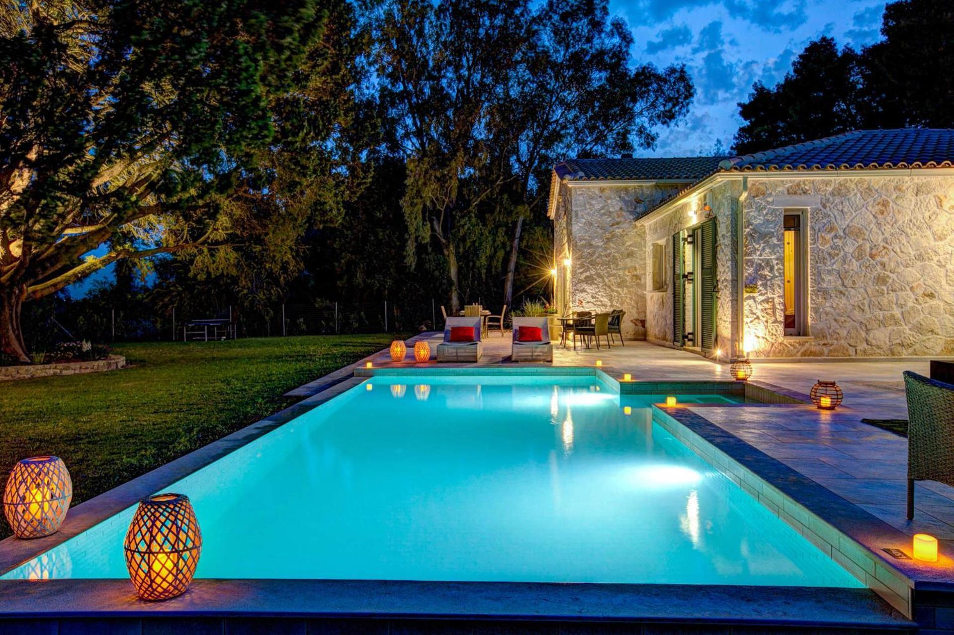 Astarte - Anantara With Pool *